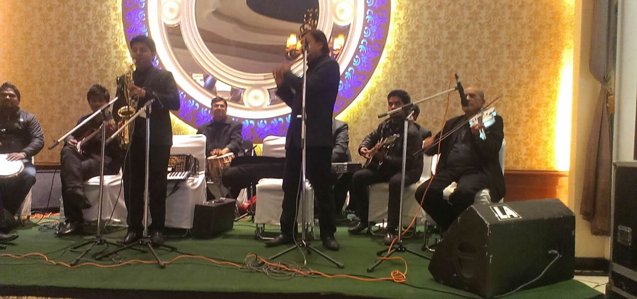 famous instrumental band dubai